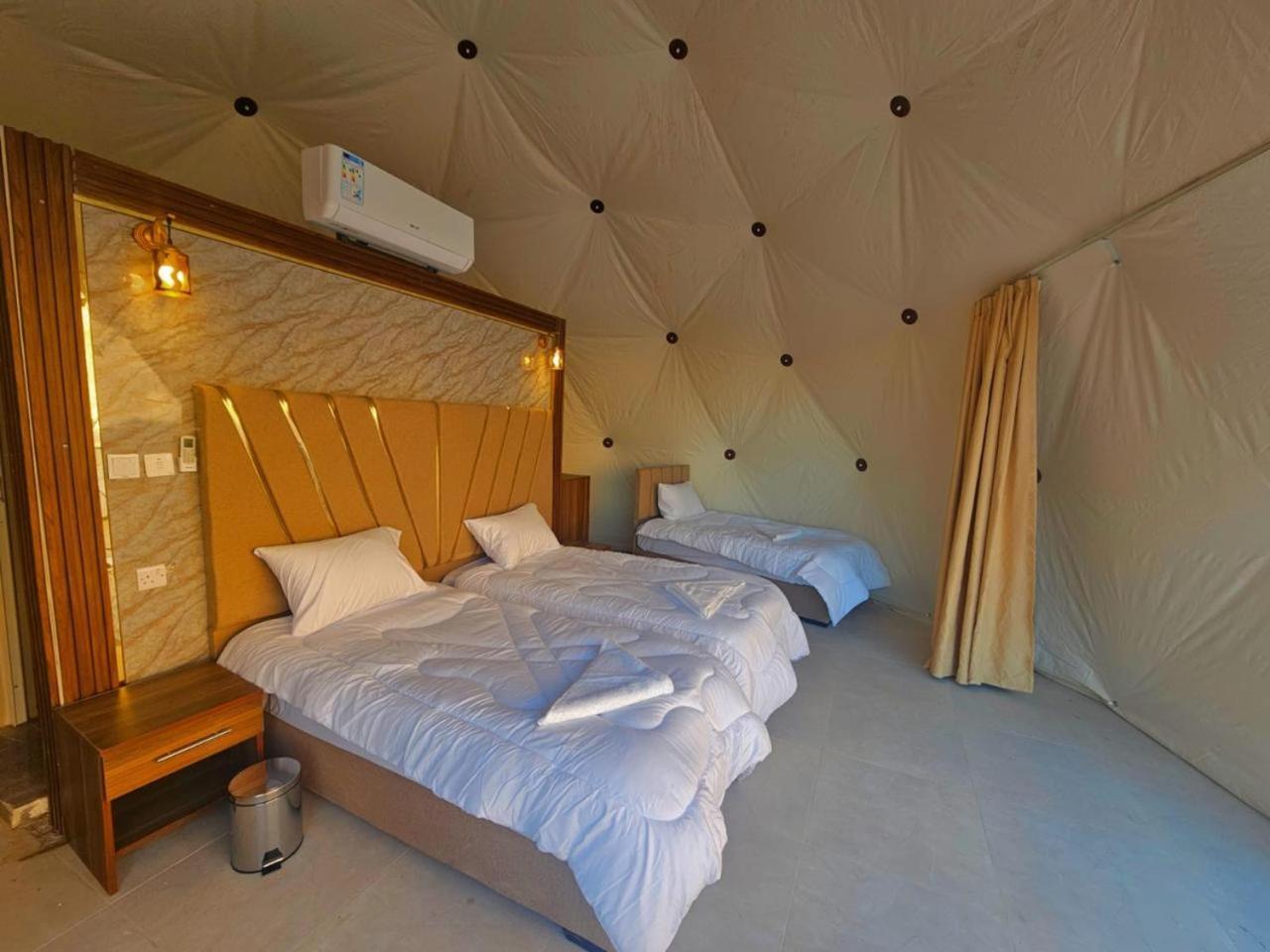 Sunrise Luxury Camp Hotel Wadi Rum Exterior photo