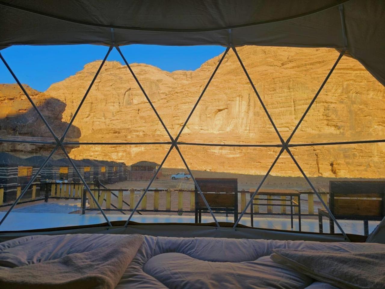 Sunrise Luxury Camp Hotel Wadi Rum Exterior photo