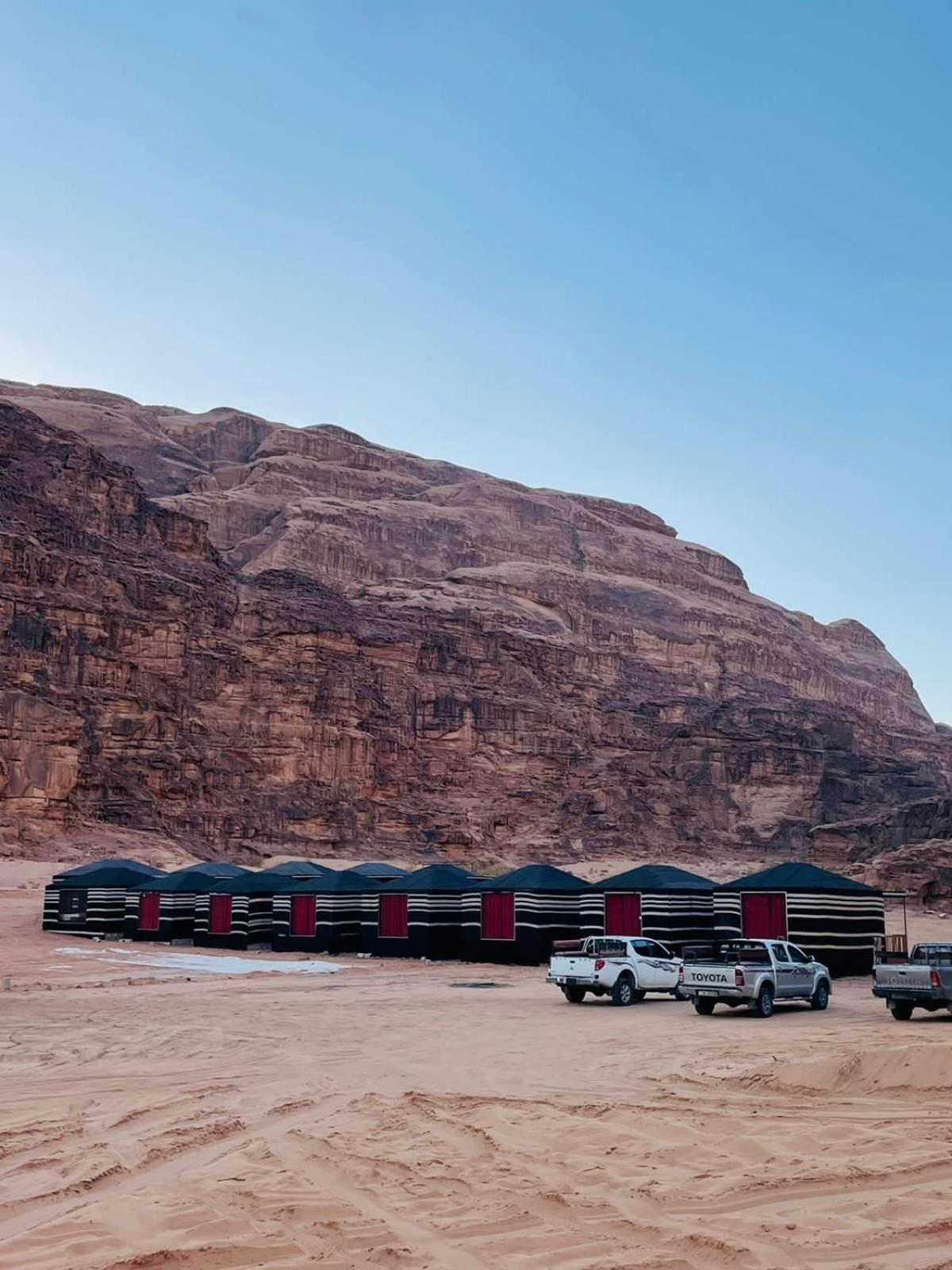 Sunrise Luxury Camp Hotel Wadi Rum Exterior photo